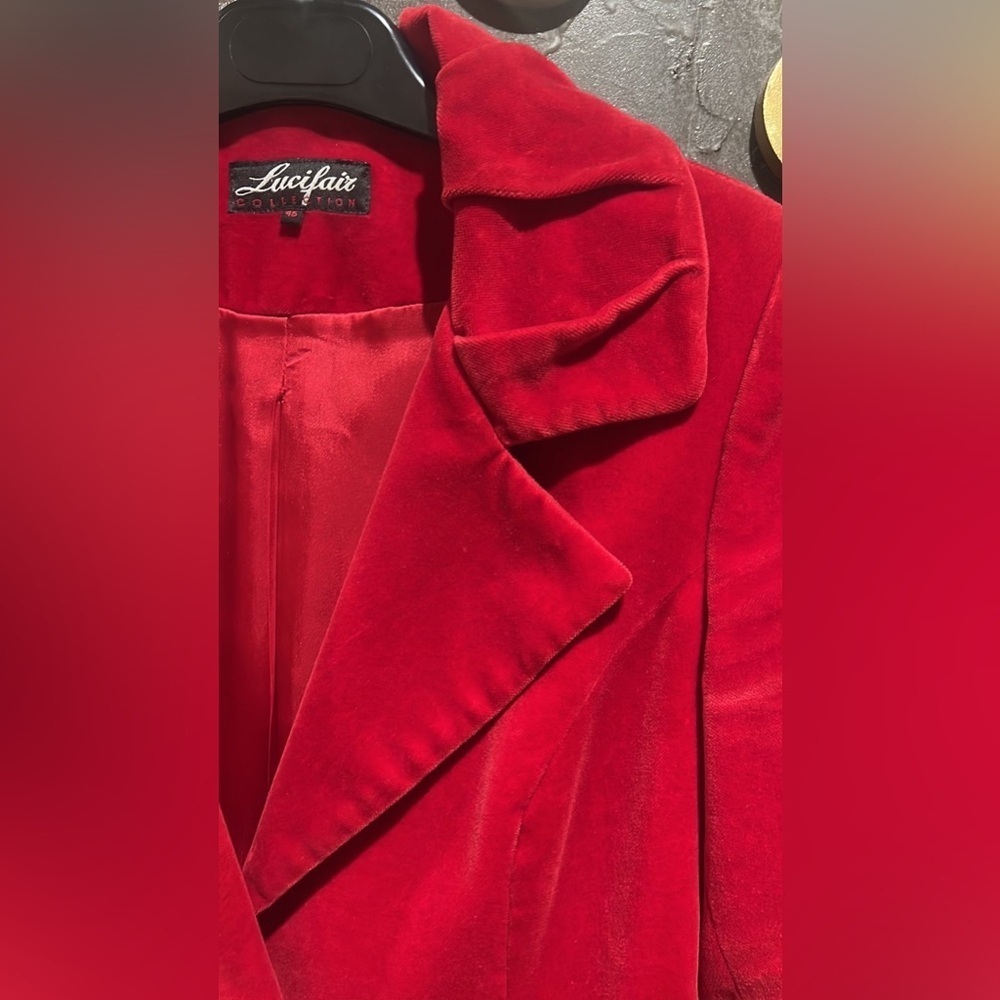 Red Velvet Cotton Coat | Size 10 | Cinched Waist | Winter Statement Jacket - Picture 2 of 8